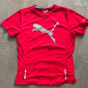 Puma red tee size L for men
